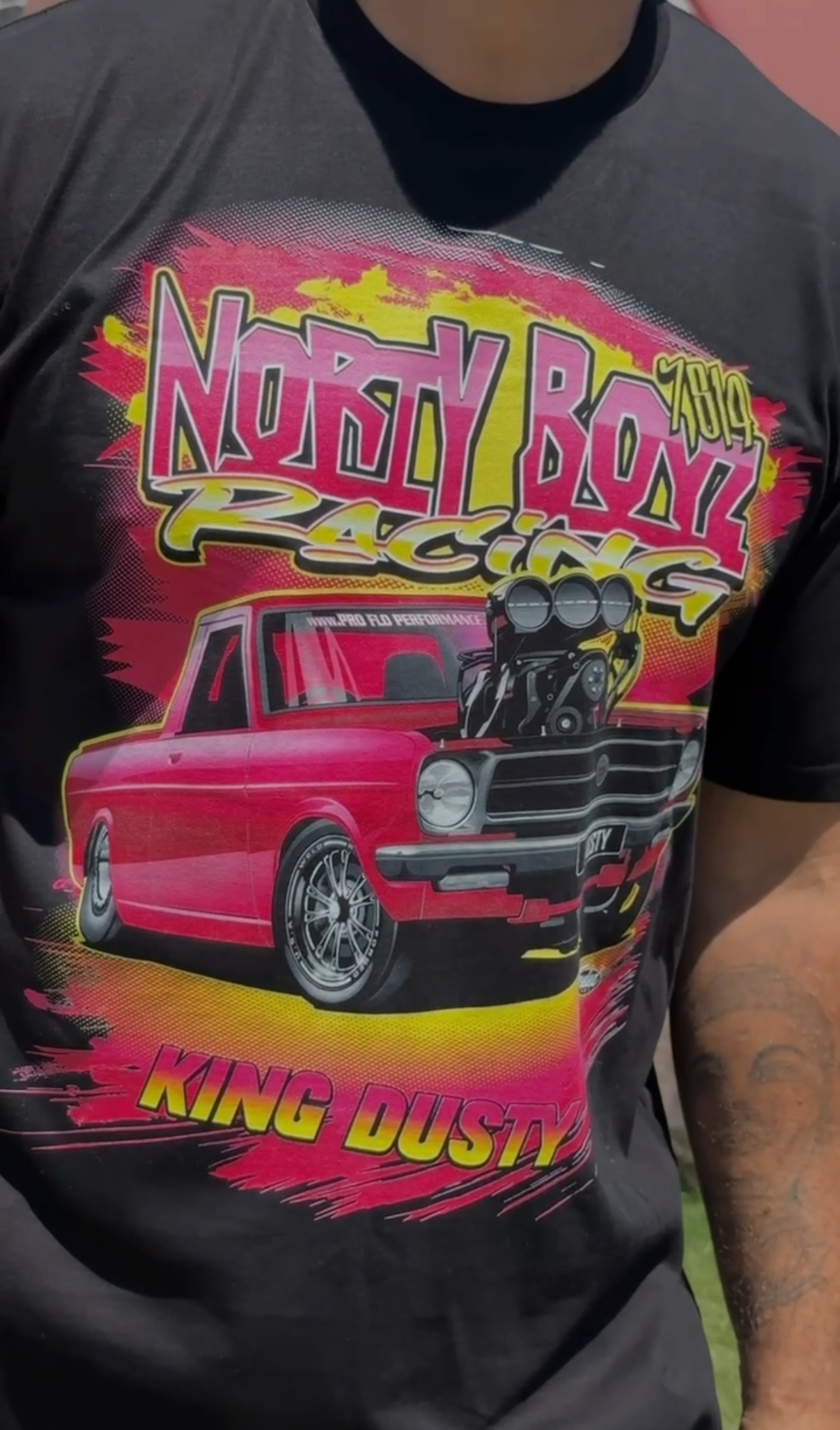 NB RACING "KING DUSTY" T-SHIRT (BLACK)